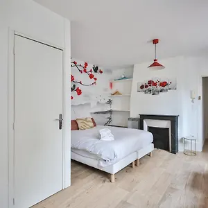 42#studio 2pers#sevres-lecourbe#necker Appartement Paris